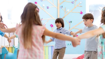 visuel enfants en ronde
