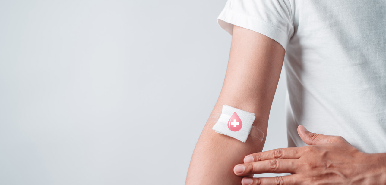 Accès au don de sang des hommes ayant des rapports sexuels entre hommes : bilan de l’allègement des critères en avril 2020