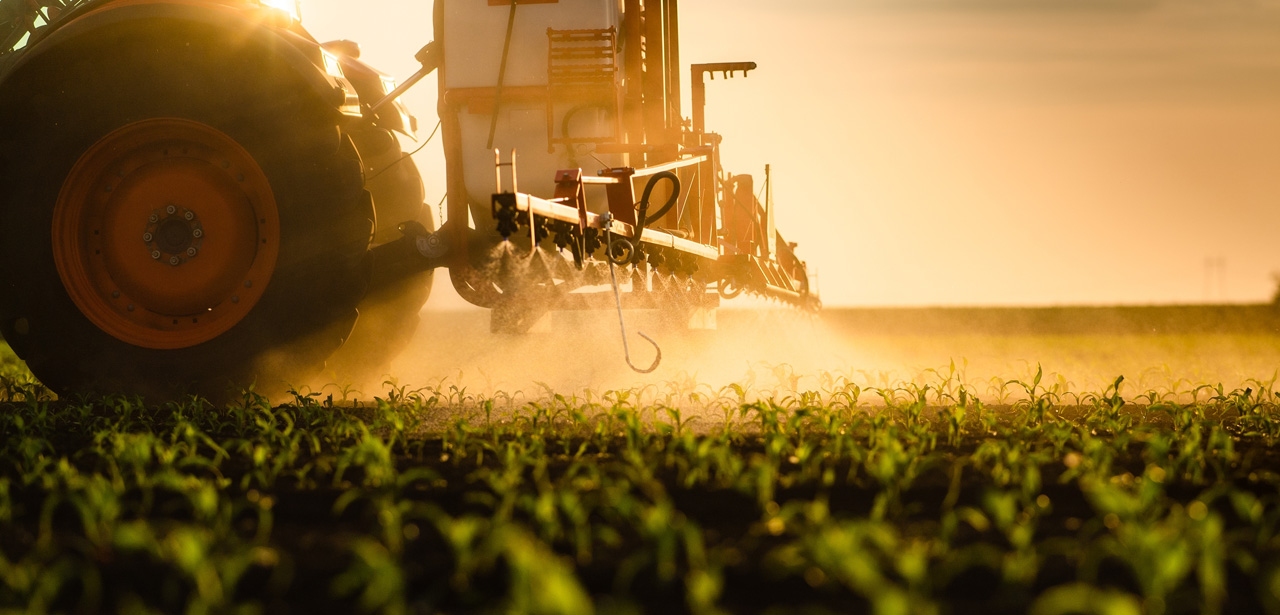 Expositions des populations aux pesticides : données et approches géographiques