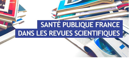 Visuel de 2 piles de magazines scientifiques accompagné du texte Santé publique France dans les revues scientifiques
